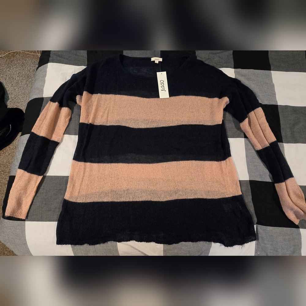 Oddy Striped Sweater